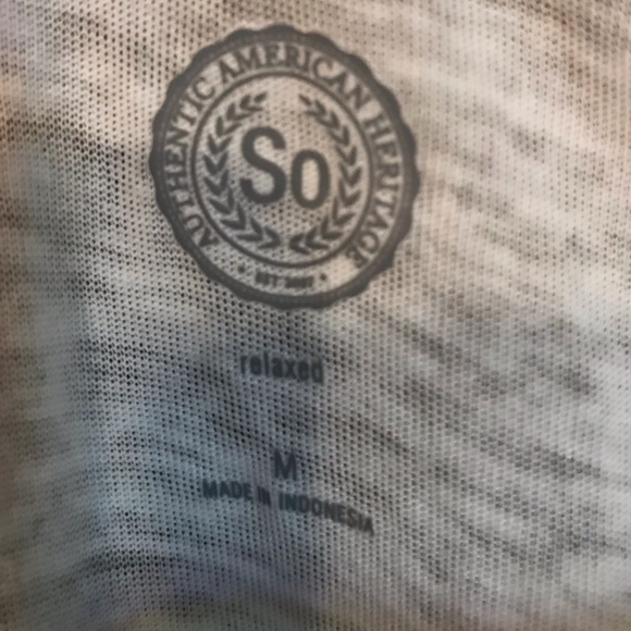 So juniors teal varsity tee size M. - Picture 3 of 3